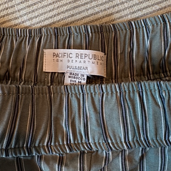 Pull & Bear Striped boxer shorts NWOT size medium - Picture 6 of 6